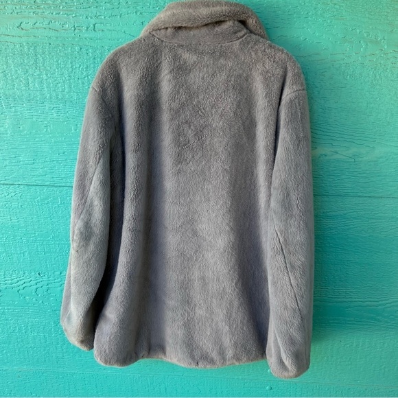 CHELSEA & VIOLET FUZZY LIGHT GRAY THICK SHIRT JACKET “SHACKET” SIZE MEDIUM - Picture 6 of 7
